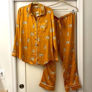 LOFT Silky Yellow Tiger Pajamas Set, Sz S - NWT